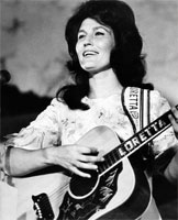 Loretta Lynn, Country Music Queen, Dies At Age 90