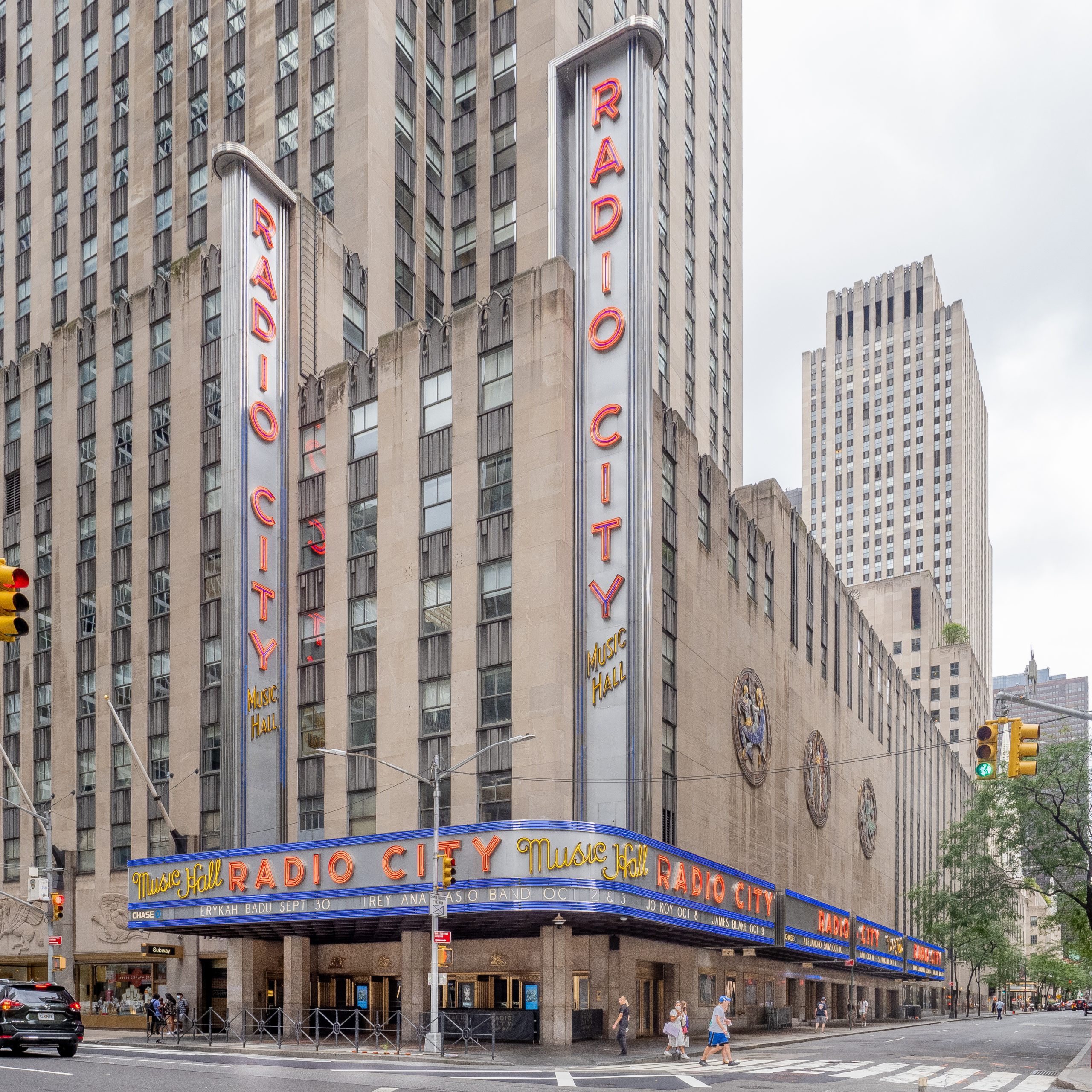 Madison Square Garden Entertainment Rises As MS Upgrades Ahead Of Potential Spin