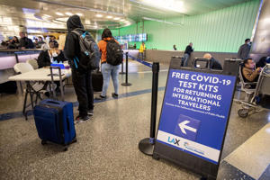 At the California Department of Public Health COVID-19 testing site in the Tom Bradley International Terminal at Los Angeles International Airport (LAX) in Los Angeles, California, USA, on Monday, January 9, 2023 Airport tests are an early part of the state tests. An alert system to detect a new variant that started spreading recently after the Covid-19 outbreak in China.