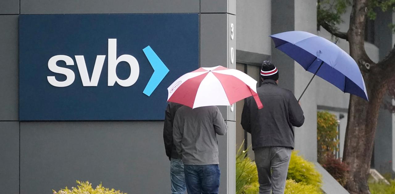 A Small Business Owner With All Of Her Money In SVB Says The Company Was 'jerked Around' By The 'failures Of The American Banking System'