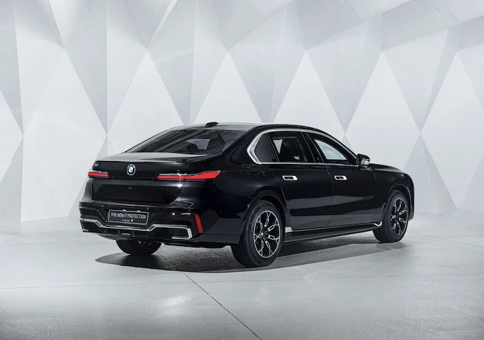 BMW i7 Protection