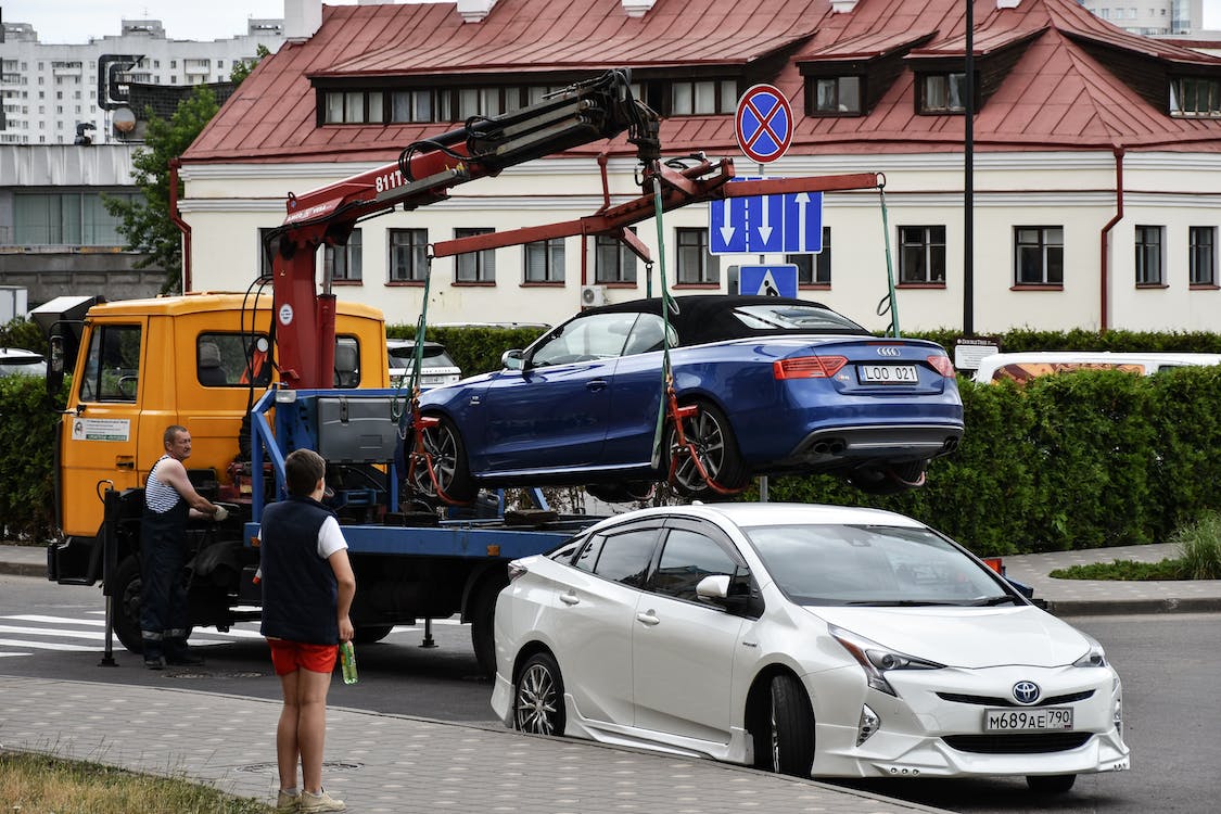 An Insider’s Guide To The Various Types of Towing Services