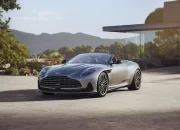 Aston Martin DB12 Volante unveiled (Video)