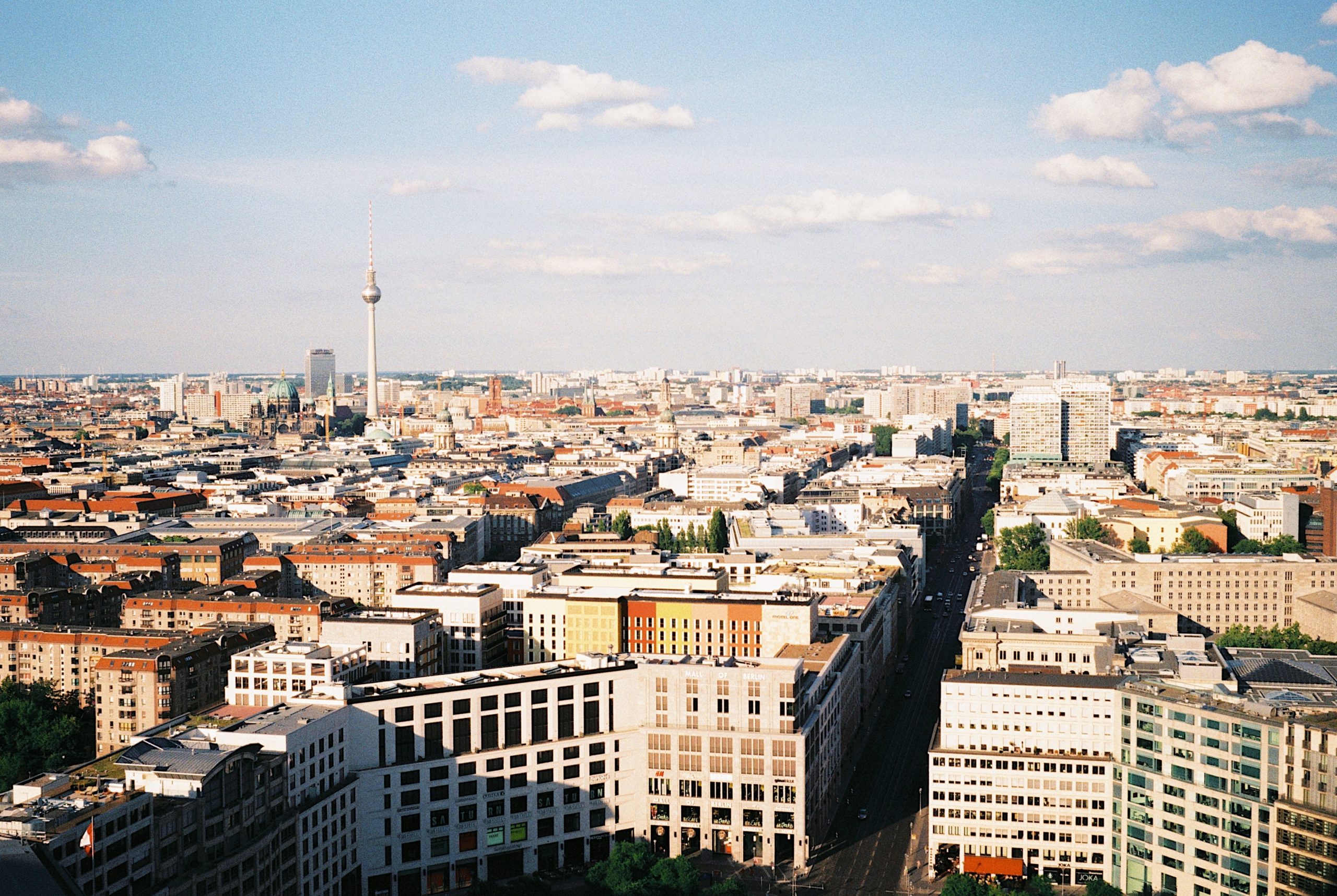 How to Easily Rent a Place in Berlin