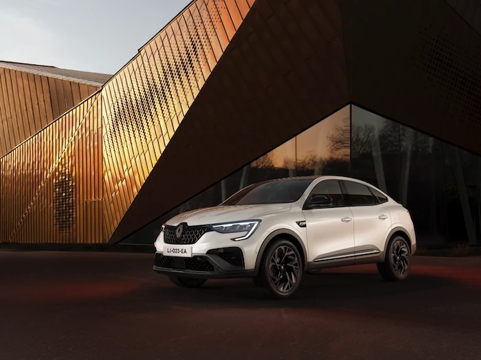 Renault Arkana E-Tech 