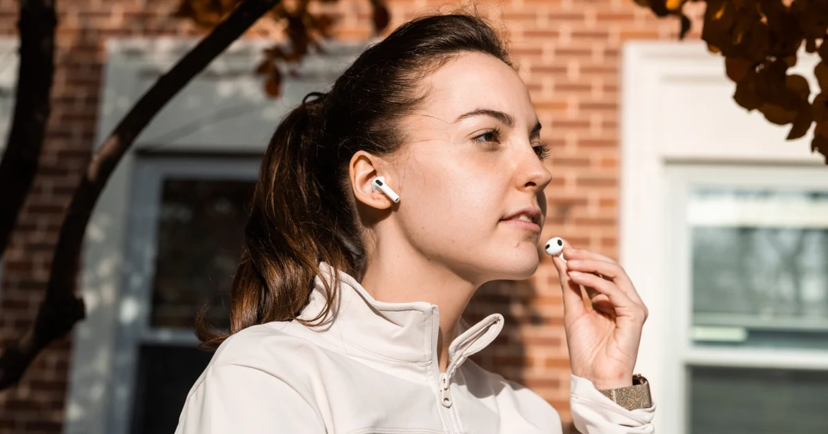 Top true wireless earbuds under 1000 in India (2023)