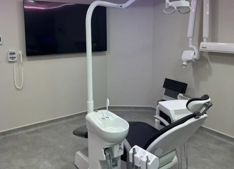 Life-Changing Smiles: The Impact of Advanced Implant Dentistry