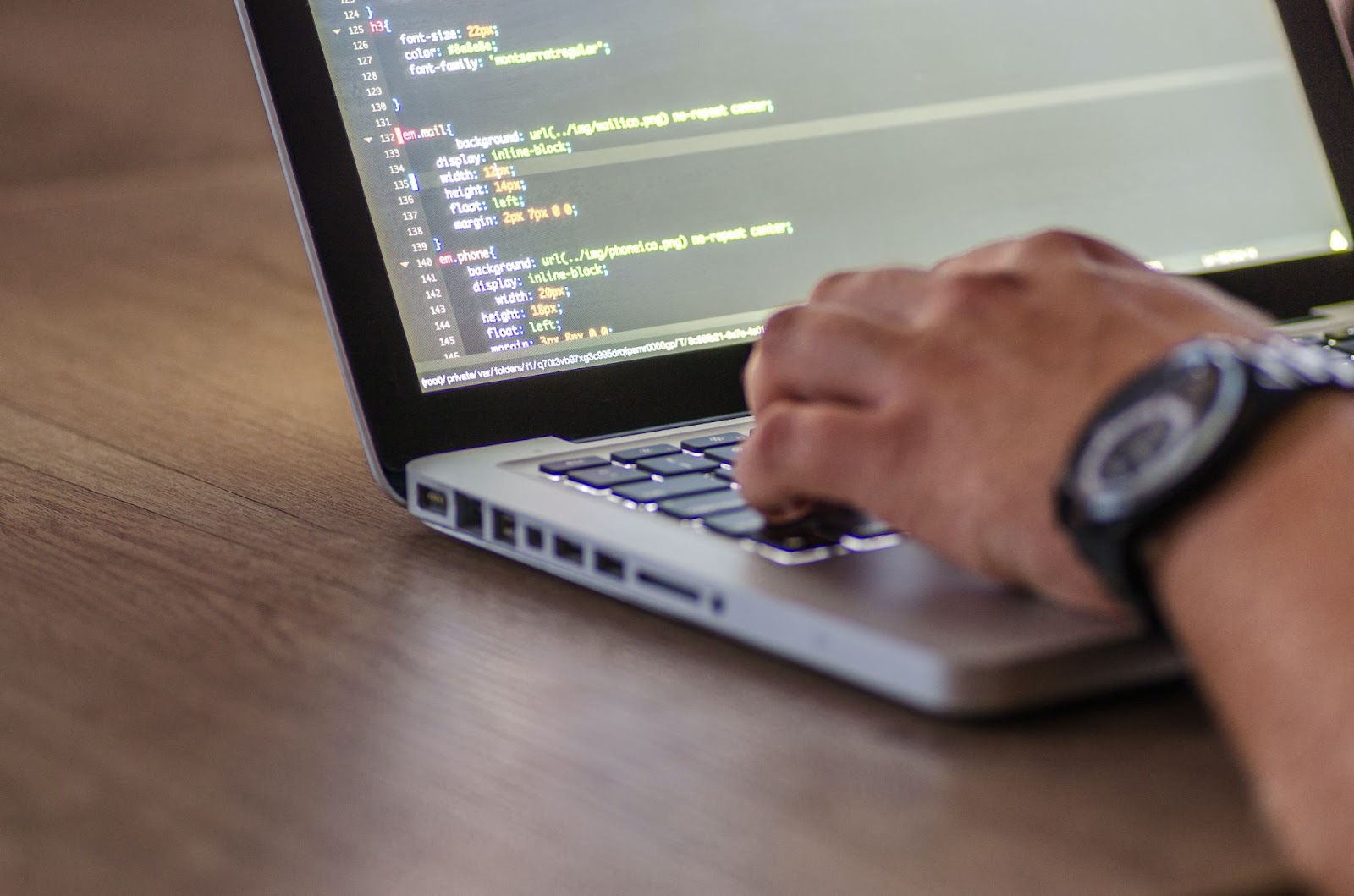 Maximizing User Interaction: The Benefits of Hiring Certified ChatGPT App Developers 