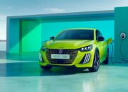 Peugeot 208 and E-208 start at £20,400 OTR in the UK