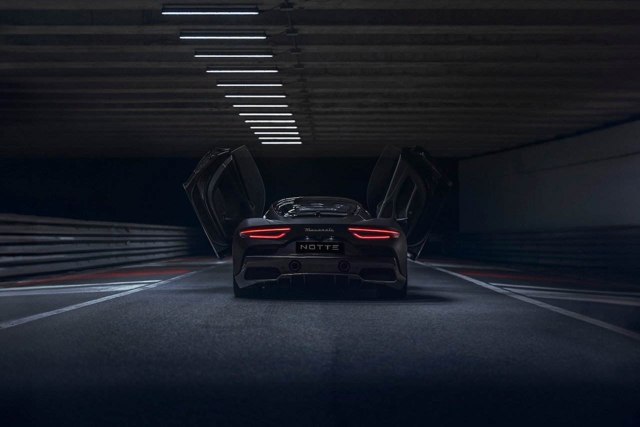 Maserati MC20 Notte