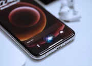 How to use Siri on the iPhone