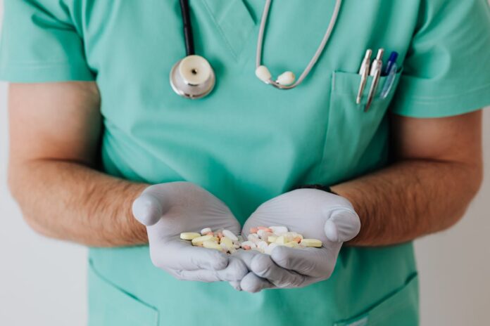 What Are the Benefits of Seeking Drug Rehab in a Metropolitan Area?