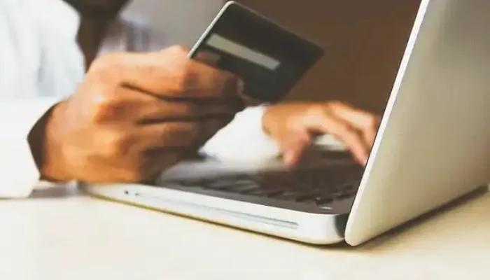 White-label gateway: Reliable partner or unnecessary expenditures?