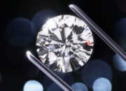 The Impact of Synthetic Diamonds on the Diamond Industry & Consumers