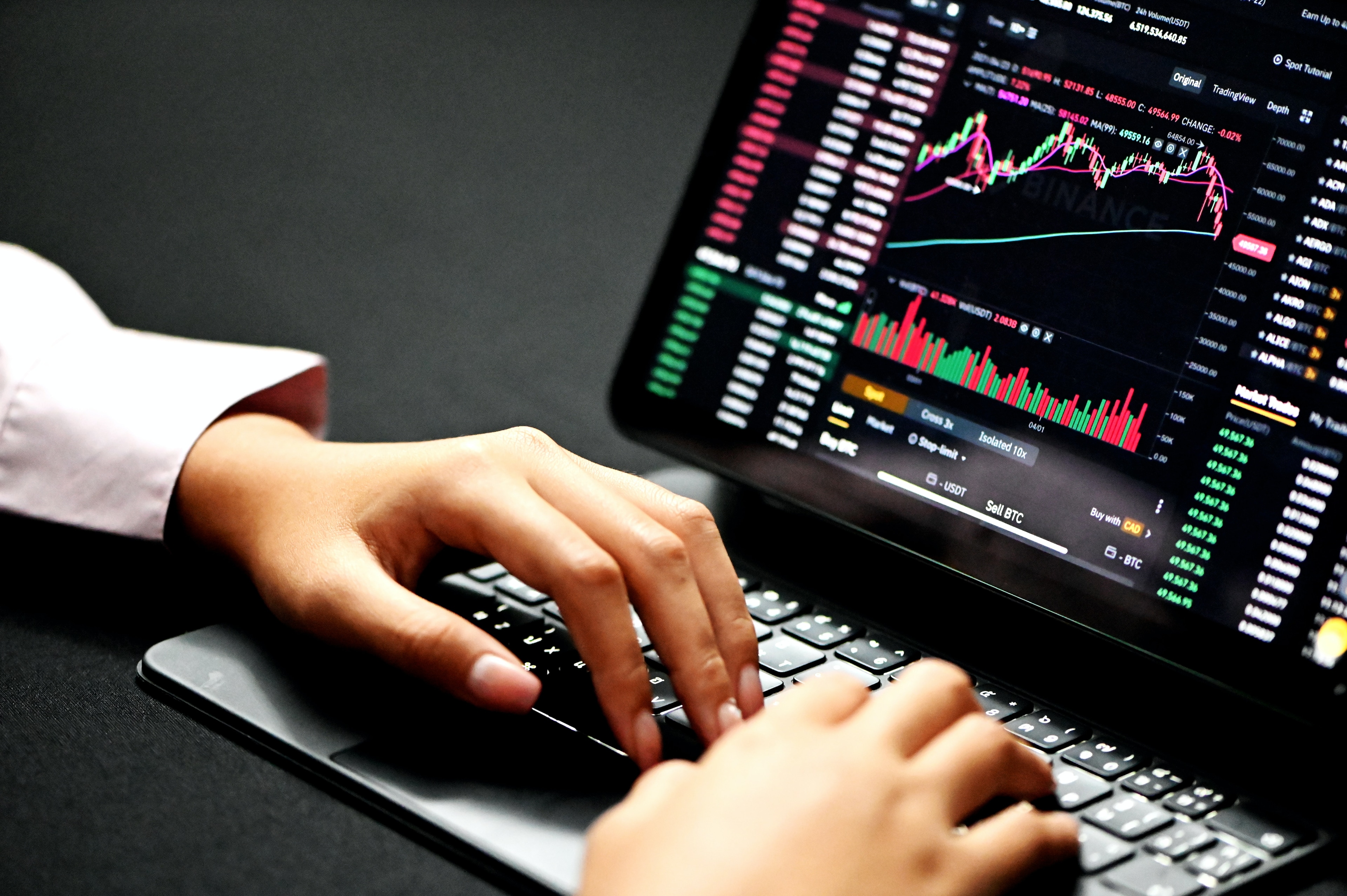 Stocks to Watch Today, July 21: RIL, Infosys, HUL, Ultratech Cement, Union Bank, L&T, DLF | Business Standard