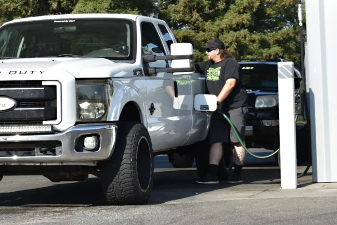 Effective Tricks to Improve Fuel Economy in a Truck