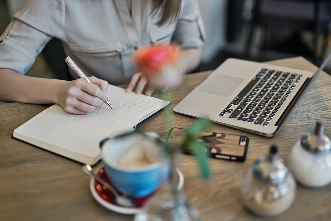 How To Write A 5 Paragraph Essay: Explore The Fundamental